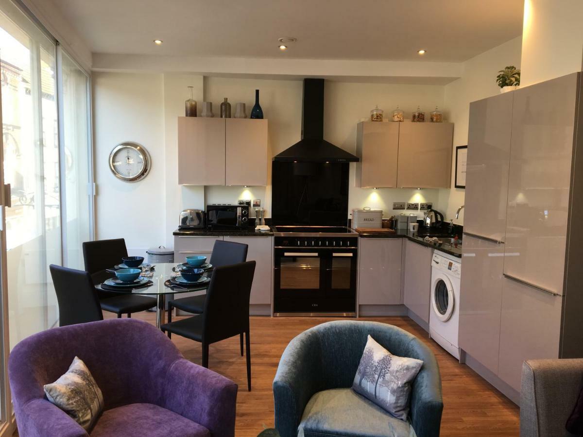 Star Tree Apartment York Zewnętrze zdjęcie